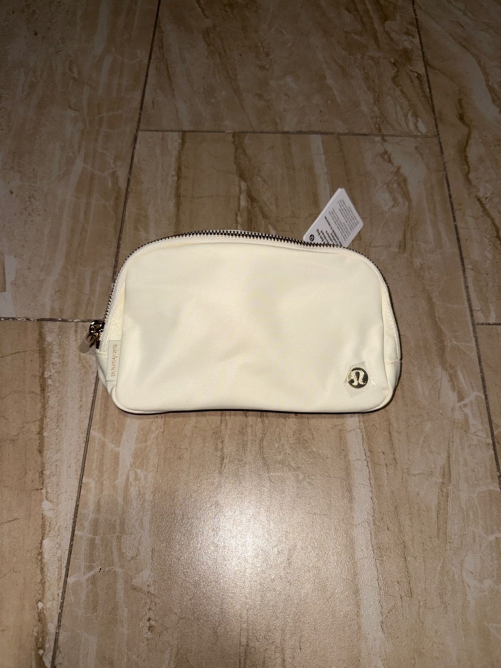 Lululemon everywhere belt bag, new. price tag removed, description tag attached